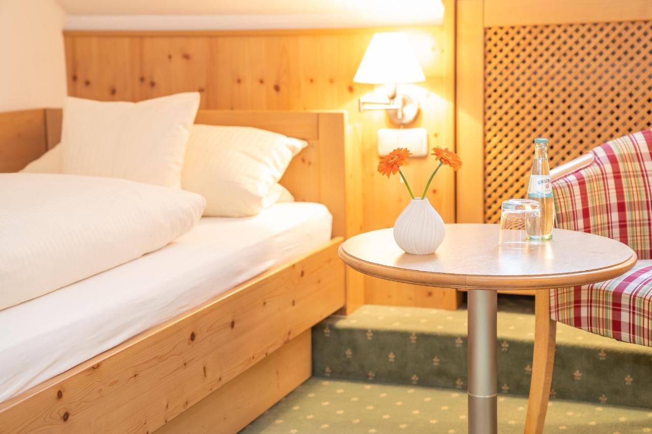 Hotel Garni Christl Bad Griesbach im Rottal Extérieur photo